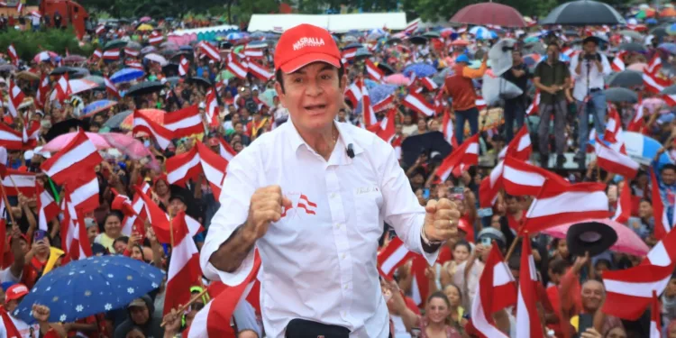 El liberal Nasralla reaparece en Año Nuevo, ataca a consejeras electorales y vuelve a denunciar fraude en Honduras