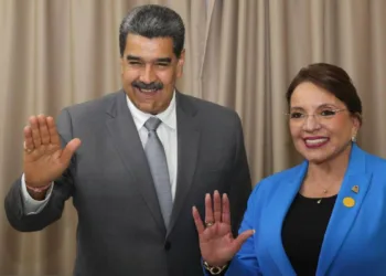 Presidenta de Honduras condena la captura del dictador Maduro y la califica de agresión al pueblo venezolano