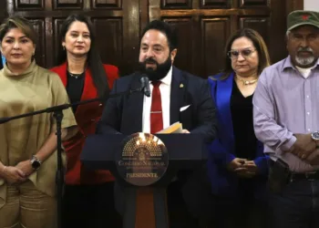 Presidente del Congreso de Honduras convoca a Comisión Permanente para “analizar resultados electorales” y oposición califica la sesión como ilegal