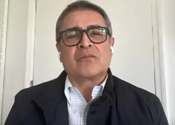 Indultado expresidente hondureño vuelve a asegurar que su juicio fue “político” y culpa al oficialismo