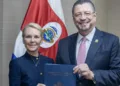 Nueva embajadora de EE UU inicia gestión en Costa Rica tras presentar credenciales