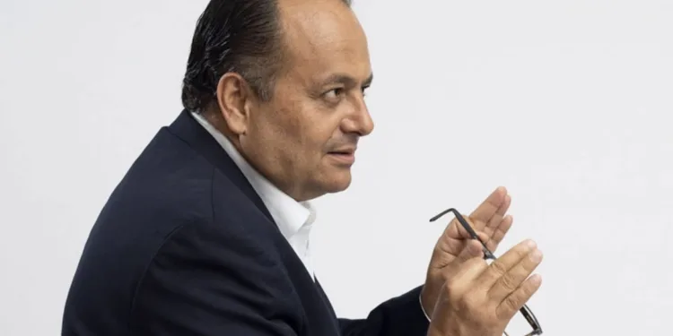 Costa Rica: Candidato presidencial minoritario denuncia presunto financiamiento de Nayib Bukele y diputada oficialista lo rechaza