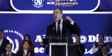 Mandatario guatemalteco presenta metas para 2026 con foco en desarrollo social, infraestructura y servicios básicos