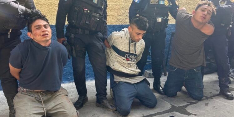 Ordenan suspensión de clases en Guatemala por escalada de violencia y medidas de seguridad