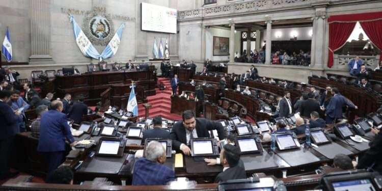Congreso ratifica estado de sitio en Guatemala por 30 días tras ásperas discusiones