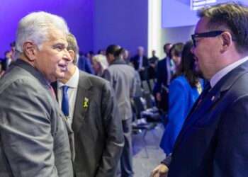 Gobierno de Panamá califica de positiva la participación de Mulino en Foro Económico y destaca avances en inversión y cooperación