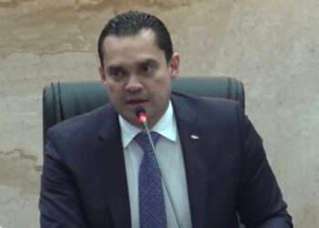 Presidente del Congreso Nacional de Honduras anuncia impulso reformas en Ley Fuerzas Armadas, creación de empleo y consensos políticos