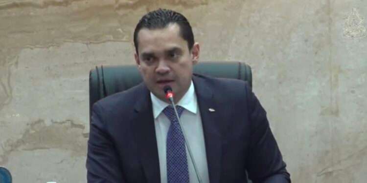 Presidente del Congreso Nacional de Honduras anuncia impulso reformas en Ley Fuerzas Armadas, creación de empleo y consensos políticos