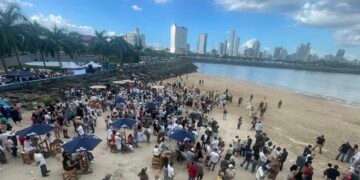 Panamá inaugura playa Las Garzas tras rehabilitación costera en el Casco Antiguo