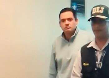 Detienen al exvicepresidente de Panamá por acusaciones de  enriquecimiento injustificado; alega inocencia y ser perseguido político