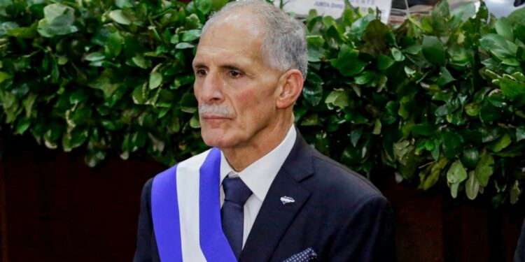 Nasry Asfura asume la Presidencia de Honduras y promete trabajo, descentralización y seguridad