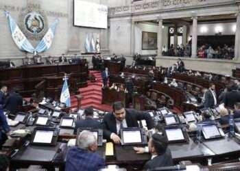 Cámara de Industria de Guatemala confronta con Gobierno y Congreso por ampliación presupuestaria y política económica