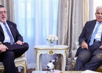Presidentes de Panamá y Guatemala abordan seguridad, migración el rol de la ONU y Venezuela en reunión bilateral