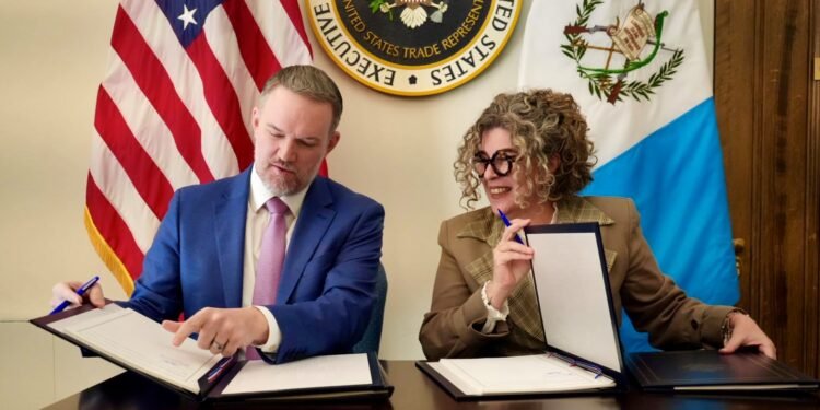 El 70 % de las exportaciones guatemaltecas quedará libre de aranceles tras acuerdo comercial logrado con EE UU