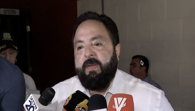 Presidente saliente del congreso hondureño habría gastado más de $9 millones en alquiler de vehículos de lujo