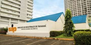 Industria panameña busca recuperar su liderazgo como principal polo de Centroamérica