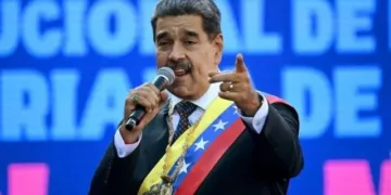 Suiza ordena bloquear posibles activos de Nicolás Maduro y su familia