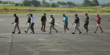 Panamá expulsa a 108 colombianos vinculados a delitos graves tras un operativo de seguridad