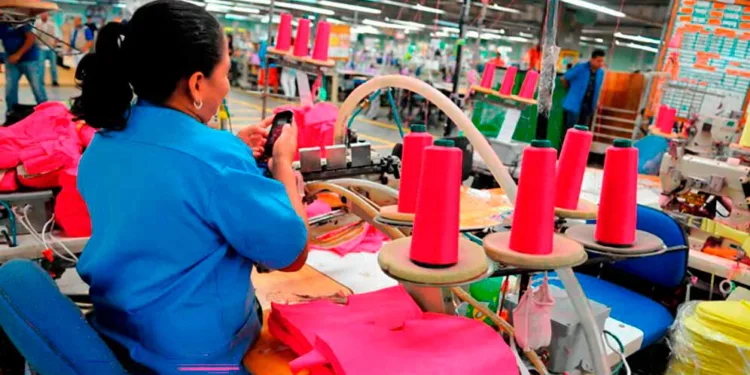 En Honduras las maquilas generan 1,500 millones de dólares y sostienen el 50 % de las exportaciones del país