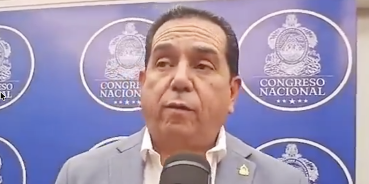 Diputado propone castración química y aumento de penas para violadores en Honduras