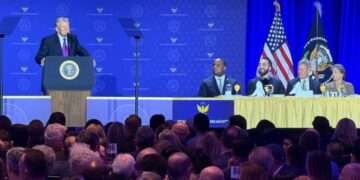 “Bukele es increíble, uno de mis presidentes favoritos”, dice Trump sobre el mandatario salvadoreño en Washington