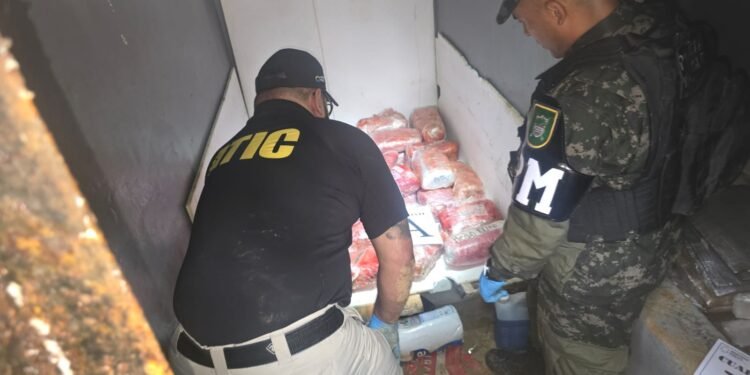 Autoridades de Honduras descubren búnker subterráneo de la Mara Salvatrucha: encontraron armas y droga