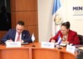 Exfiscal anticorrupción de Guatemala crítica a fiscal salvadoreño por respaldar a Consuelo Porras y elogiar su trabajo
