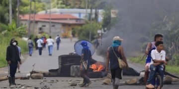 Panamá busca prohibir el uso de máscaras en manifestaciones y protestas con reforma al Código Penal