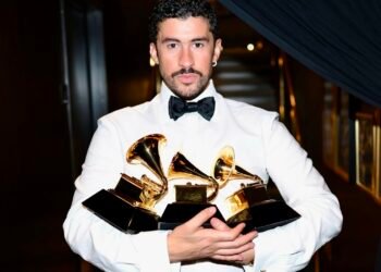 El cantautor panameño Rubén Blades felicita a Bad Bunny por su Grammy histórico y celebra su impacto cultural latino