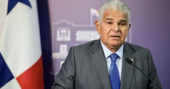 Mulino rechaza críticas de China por fallo que anula concesión portuaria y defiende independencia judicial en Panamá