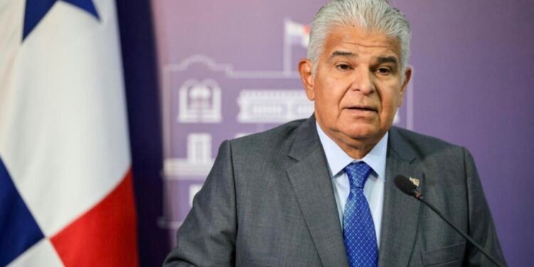 Mulino rechaza amenazas de China por fallo que anula concesión portuaria y defiende independencia judicial en Panamá