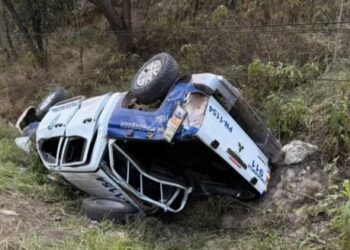 Presidente de Honduras expresa condolencias por muerte de cuatro policías en accidente de tránsito en Lempira