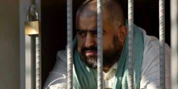 Ministerio de Gobernación de Guatemala analiza traslado de reos peligrosos a otros países y bloqueo de señal celular en cárceles