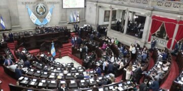 Congreso de Guatemala elimina el impuesto a la herencia