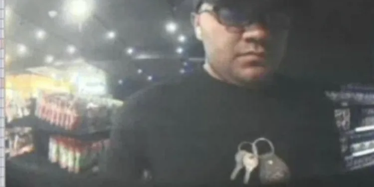 El Salvador acusa a venezolano por robo de $414,230 en 17 cajeros automáticos del país