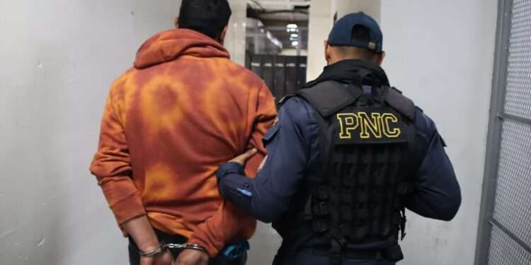 Ciudad de Guatemala, Mixco y Villanueva es donde más vehículos robaron en 2025, según Ministerio Público