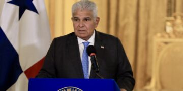 Presidente de Panamá sostiene veto a compañías de la UE tras decisión de mantener al país en listas grises