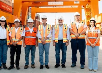 Presidente de Honduras anuncia inversión de $100 millones en Puerto Cortés para ampliar capacidad y empleo