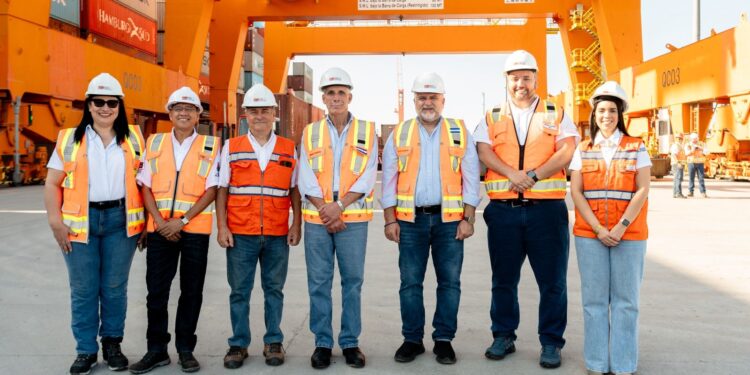 Presidente de Honduras anuncia inversión de $100 millones en Puerto Cortés para ampliar capacidad y empleo