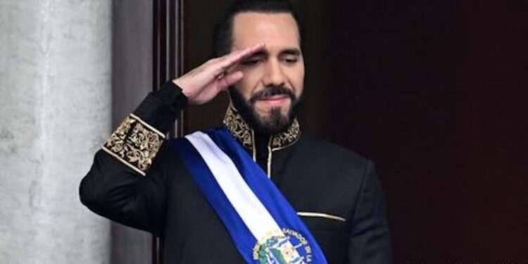 Bukele bromea en redes tras encuesta de CID Gallup que le otorga 93% de aprobación