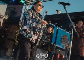 La orquesta salvadoreña Hermanos Flores afina su debut en Coachella 2026