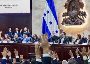 Congreso de Honduras aprueba Ley de Reactivación Económica que permite reestructuración del Estado y despidos por razones presupuestarias