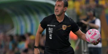 Fernando “Bocha” Batista, nuevo entrenador de Costa Rica rumbo al Mundial 2030