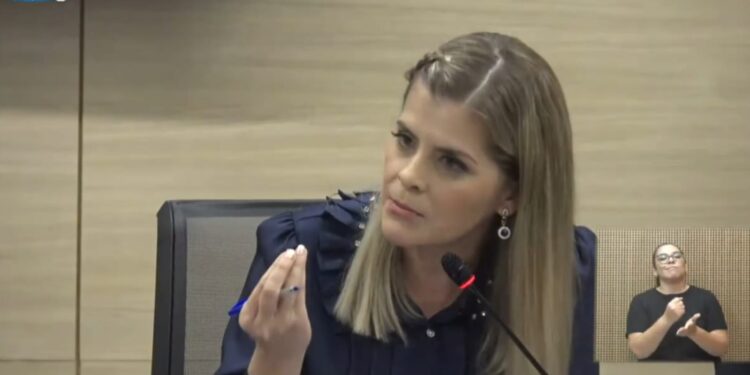 Laura Fernández pide a la Asamblea costarricense aprobar siete proyectos “estratégicos” durante últimas semanas de gestión