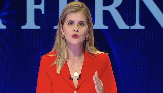 Laura Fernández dice acordó con Bukele“una relación de apoyo” y continuar asesoría técnica en megacárcel