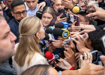 Toma de posesión de Laura Fernández sería en el Estado Nacional de Costa Rica para permitir la participación ciudadana