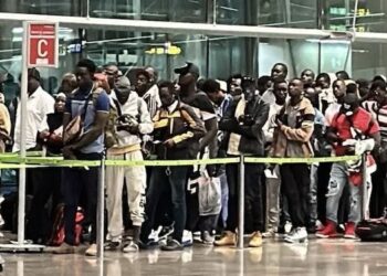 La dictadura de Nicaragua elimina libre visado a Venezuela, China y más de 120 países más