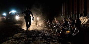 El 8% de la población nicaragüense y el 5% de la población hondureña migraron ilegalmente a EEUU entre 2001 y 2025, según DHS