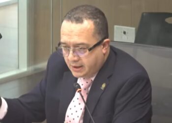 Ministro de Justicia de Costa Rica defiende ley para ordenar el sistema penitenciario