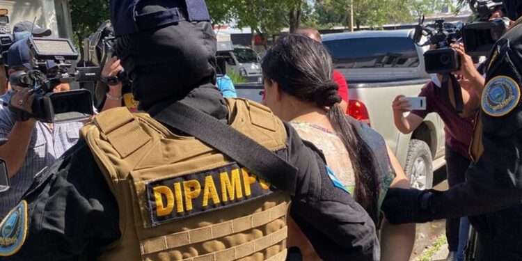 Más de 300 mil hogares de Honduras sufren extorsión pese a estado de excepción, alerta ONG